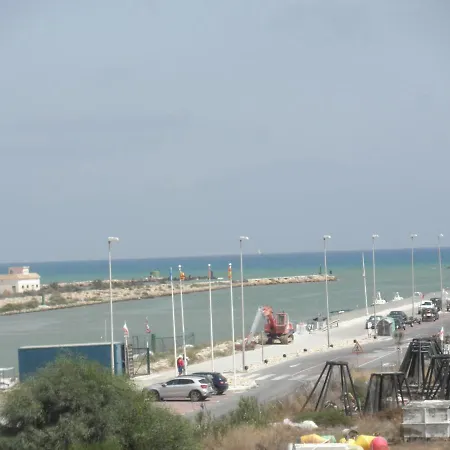 Residencial Puerto Marino